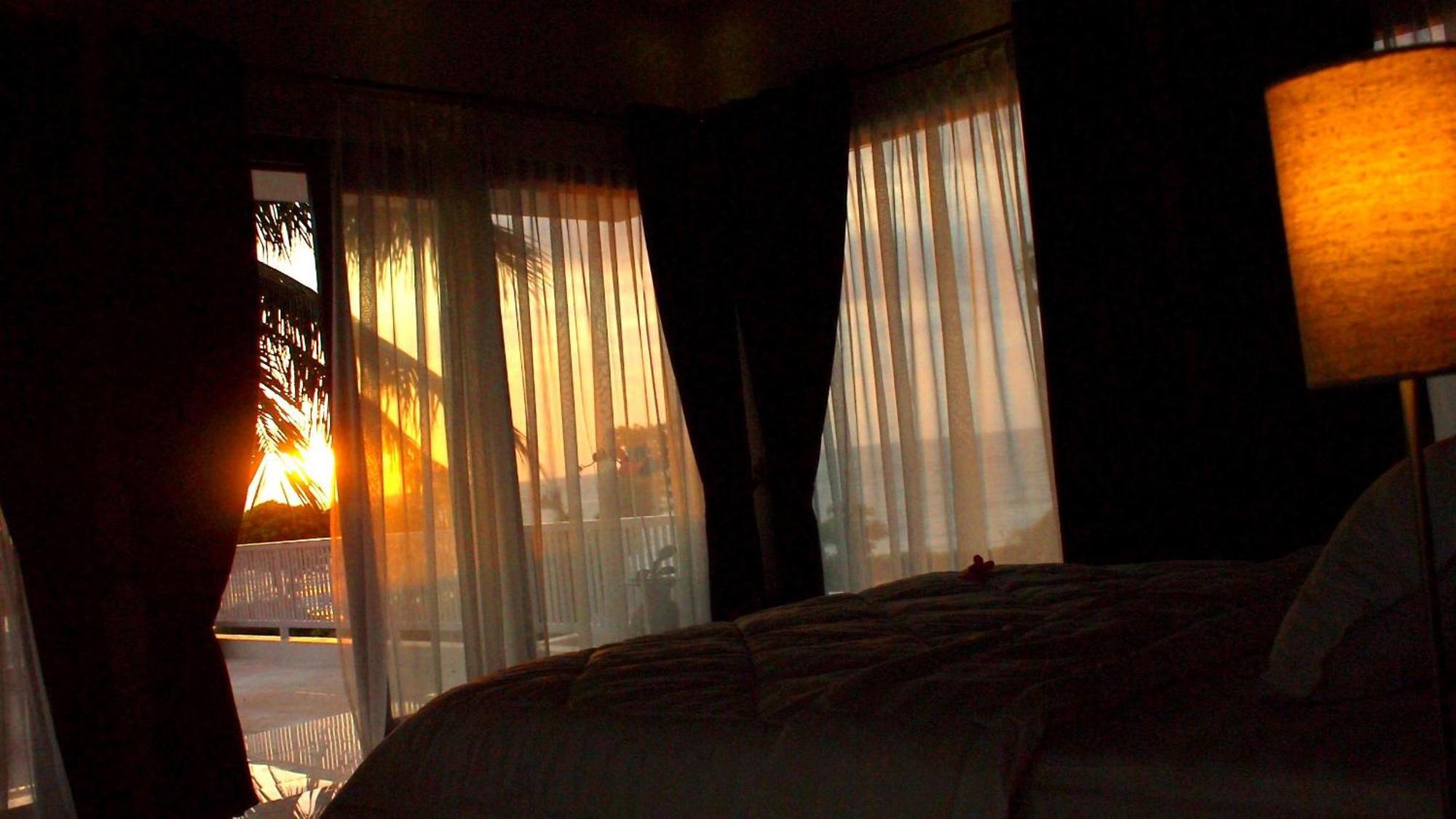 แปซิฟิค บีช คอตเทจ Hotel Mangsit ภายนอก รูปภาพ